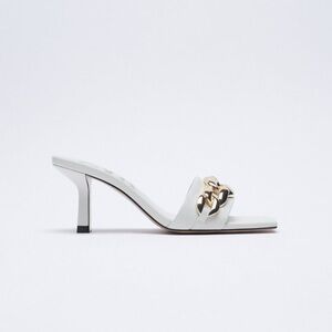 NWT. Zara Ecru Heeled Sandals with Chain. Size 9.